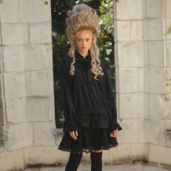 Selkie Caviar Victorian Sweater - XS - Picture 1 of 6